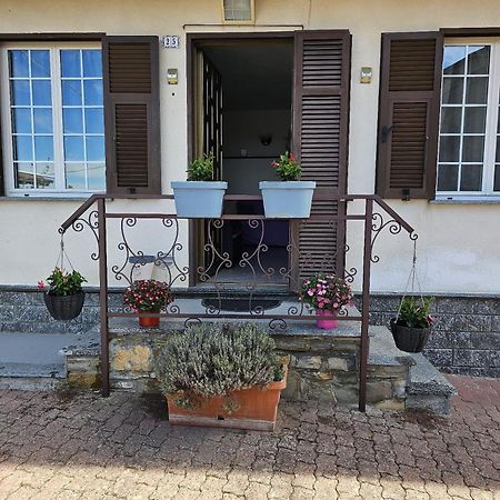 La Casa Della Lavanda Borgo Adorno Exterior foto
